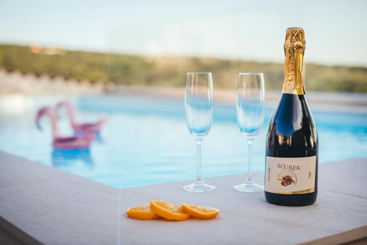 Roner Resort Plavje Eksteriør bilde
